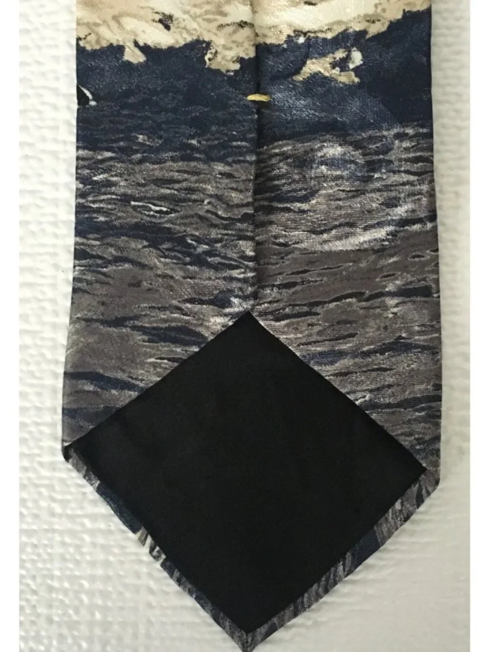 Reed St James Neck Tie Gray Blue White Whales Penguins 4 in Wide 56 in Long